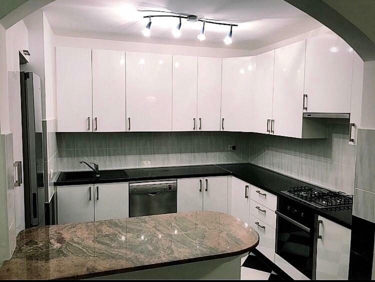 Mundial Apartments Njivice Luaran gambar